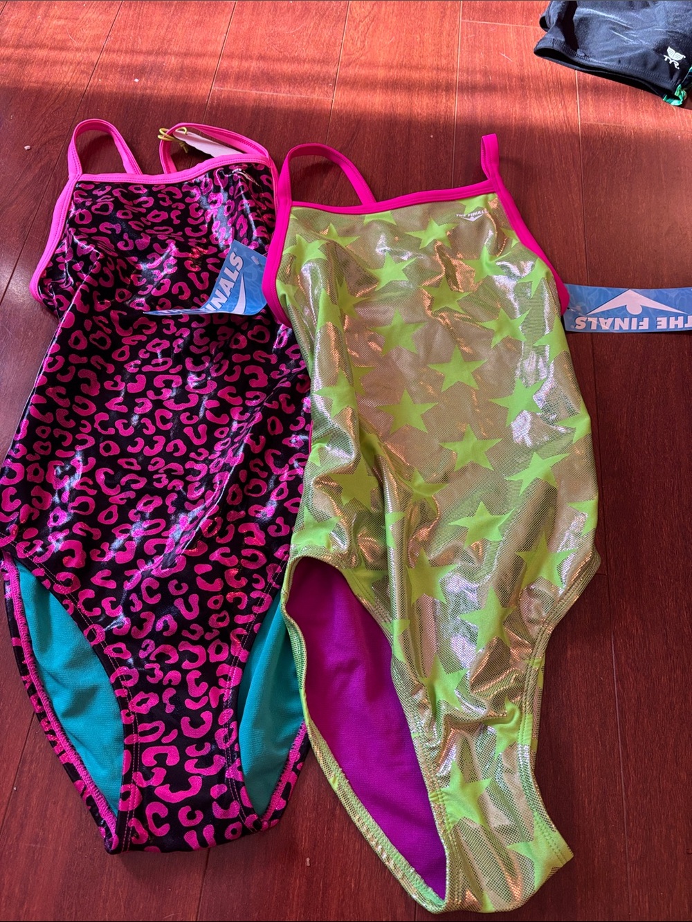 Teen One-Piece Swimsuit Lot The Finals size 36 medium new